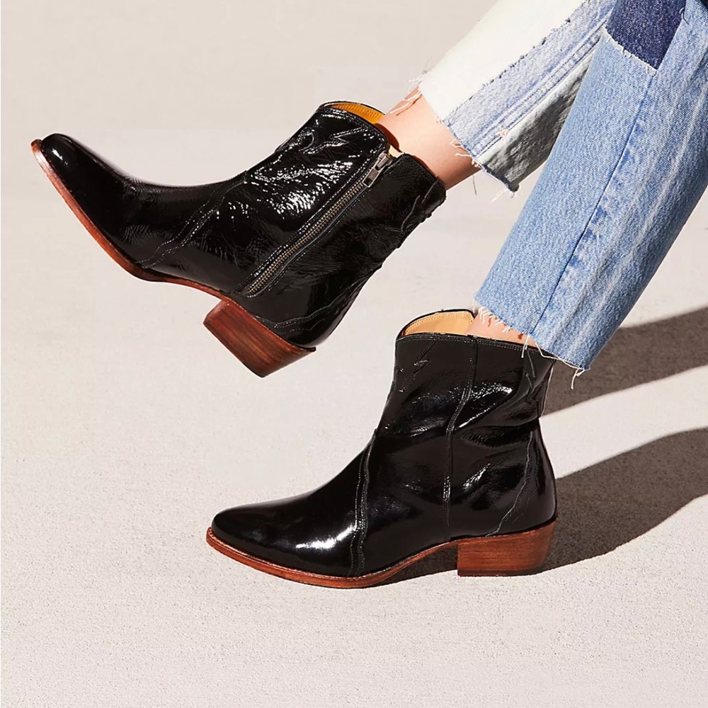 Like New Free People: Black Patent Leather New Frontier Western Boot